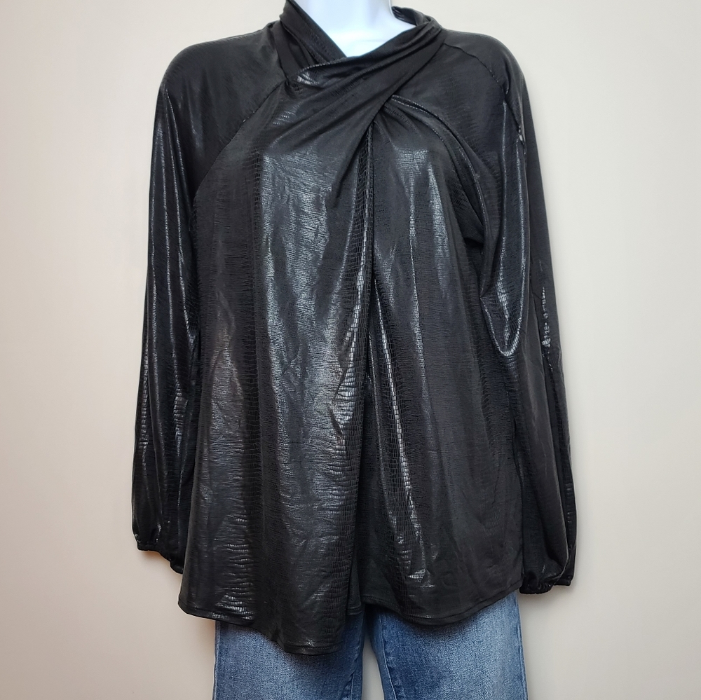 Black snake print
